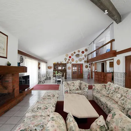 Sitio Do Louro 圣马蒂纽·杜·波特